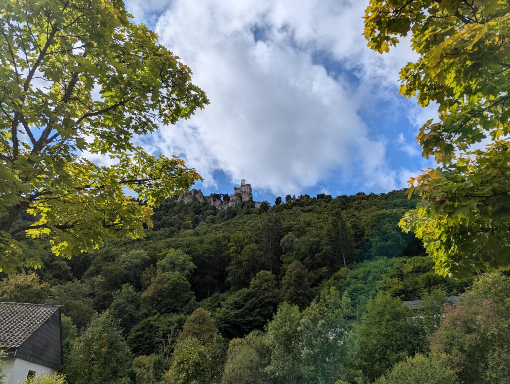 Urlaub in Lichtenstein - Schloss Lichtenstein mit Albrand